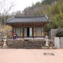 양산 용화사 석조여래좌상(梁山 龍華寺 石造如來坐像) 이미지