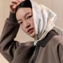 [공지] [에르메스] 25SS 까레 정체기 중 건진 Tous en Selle :: 아이보리 뉴트럴톤 스카프 코디+ 착샷