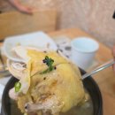 서초 빌딩2 | [교대 맛집] 국물이 녹진하고 자극적이지 않은 서초삼계탕 후기(2층 룸식당 단체 예약 가능)