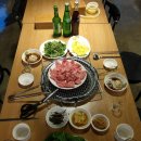 성암식육식당