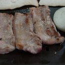 방목흑돼지 이미지