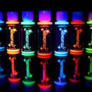 비상유도클럽 | 낮과 밤이 다른 페인트, 형광 도료의 매력