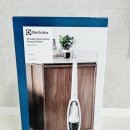 대청밧데리 | 일렉트로룩스 Well-Q7 무선청소기 wa71-2bswf 구매후기