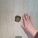 계양2차하우스토리경로당 | 방문 파손 수리 크게 생긴 문 구멍 복원