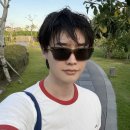 무드 앤 크랙(MOOD&CRACK) | "남친룩의 정석" 이종석 여름에 딱인 인스타 패션 속 파란색 가방 스펙과 2배 더 커진 빅백 활용법