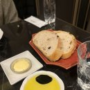 용산-서빙-30 | [용산맛집] 분위기 좋은 기념일 데이트 추천 용산 씨네드쉐프 후기