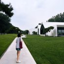 송미술학원 | 송미술관 I 장샤오강张晓刚 <독자와 작가> 전시 - 흑백사진 속 기억의 초상