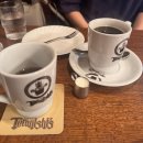 산토스커피(SANTOS COFFEE) | 히로시마 카페_현지인들로 가득한 50년 전통 테라니시 커피 추천,분위기도 맛집!
