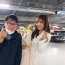 2021년 5월28일 (금) 오후3시 제27회 대한민국 연예예술상 시상식 공연 끝나고 나서 가수 윤수현 누나랑 나랑 함께 찍은 기념사진 이미지