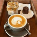 임종호커피파주점 | 파주 대형카페 임종호커피 파주점 ☕ 루프탑 있는 분위기 좋은 카페, 까눌레 맛집