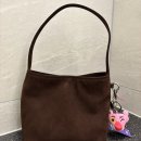 29170-3-B-07 | 가성비 브랜드 가을 스웨이드 버킷백 추천 오찌 스웨이드 버킷백 브라운 FLOTFA3B07 내돈내산 후기