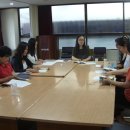 성인 독서회 이미지