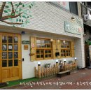 아침에 빵 굽는 마을 이미지