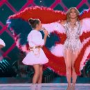 하프타임(HALFTIME) 이미지