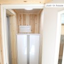 져스틴 하우스 이미지