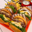 20년 동안 홀로 지은 성…유럽풍 절경으로 입소문 난 사진 명소 이미지