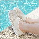 아쿠아엘씨생명과학 | 올여름 물놀이를 위한 탁월한 선택 위베런 아쿠아슈즈 언박싱