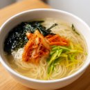 잔칫날국수 이미지