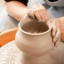 흙으로 예술 만들기 이미지