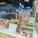 자인초등학교 | 경동시장 청년몰 내에 있는 ‘아워오후’ 두바이 딸기케이크 후기