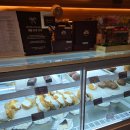 카페슈 | 연남동 카페 공명 후기 크림 가득 슈 맛집 인정 감성 분위기까지 완벽했던 하루