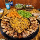 무쇠김치삼겹 이미지