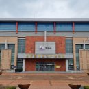 배산실내체육관 배드민턴장 이미지