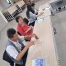 [6월 재능나눔] 소중한 분들을 위한 내 손으로 만든 선물 - 가죽 카드지갑 만들기 | 2080 재능나눔단, 세 번째 이야기 -가죽공예 카드지갑 만들기