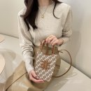JW PEI 신상 미니 토트백 FEI 컬렉션 귀엽네!