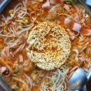 손군부대찌개 - 동구 송림로 82 | 손군 부대찌개 남동구청 맛집 햄이 넘쳐나는 부대찌개 전문점 점심 메뉴로 완벽