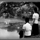 긴머리 소녀 이미지