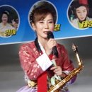 색소폰(야간) 이미지