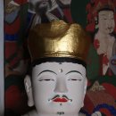 함안 장춘사 석조석가여래삼존좌상 이미지