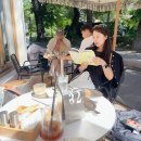 CAFE FLAT(카페 플렛) | 알마티 카페 추천｜야외 테라스에서 책 읽기 좋았던 Vanilla cafe
