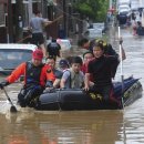 Rains Pummel South Korea, Killing 38 -wsj 7/27: 한국의 집중 폭우 이미지