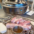 포도원흑돼지 이미지