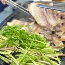 수월산방 | 내돈내산 양산 원동 미나리 삼겹살 추천 수월산방 주차장 아기의자 웨이팅 후기