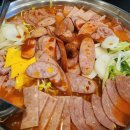JVL부대찌개 현대시티몰 가든파이브점 | 쟌슨빌 소시지와 햄이 들어가는 JVL부대찌개 현대시티몰 가든파이브점