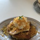 이태원초교 | 이태원 녹사평역 카페 [로너] 좋은 분위기 속 맛있는 프렌치토스트와 커피를 즐길 수 있는 곳...