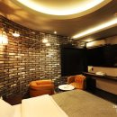 레인보우모텔 이미지