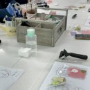 (원데이)가정의 달 기념 카네이션 도어벨 | 도어벨 만들기 [ 울산 북구 평생학습관 | 원데이클래스 | 지니어스진 ]