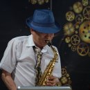 대구 권창수 원장님..동네방네 방문 아름다운 연주모습........... 이미지