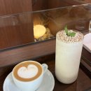 궁촌커피로스터즈랩 | 백운호수카페 아메리카노 리필이 가능한 디마인커피로스터즈, 빵종류 소개