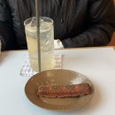 카페 엘엘엘 이미지