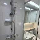 도기파크 | 동탄2 아이파크 2단지 안방욕실 리모델링｜투박한...치마형 변기·간접조명 시공 후기 [시공 금액 문의]