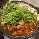대국셀프주유소 | [일산덕이동맛집] 청담채순대국 덕이점/한우곱창전골 얼큰 순대국