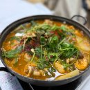 나그네식당 | 부안 나그네식당 | 갑오징어회, 도다리회, 매운탕까지 한 번에 즐기는 시장 밥상