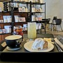 이른아침커피공장 | 전북 군산 카페와 커피 공장을 같이 운영하는 이른아침커피공장