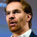 고도기술 노동조합 | 인간의 가치는 몇 점짜리 데이터로 측정될 수 있는가?