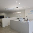 밝고 맑은 보청기 이미지